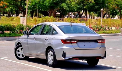 TOYOTA YARIS 2023 1.5L GCC (670/-MONTHLY)-5
