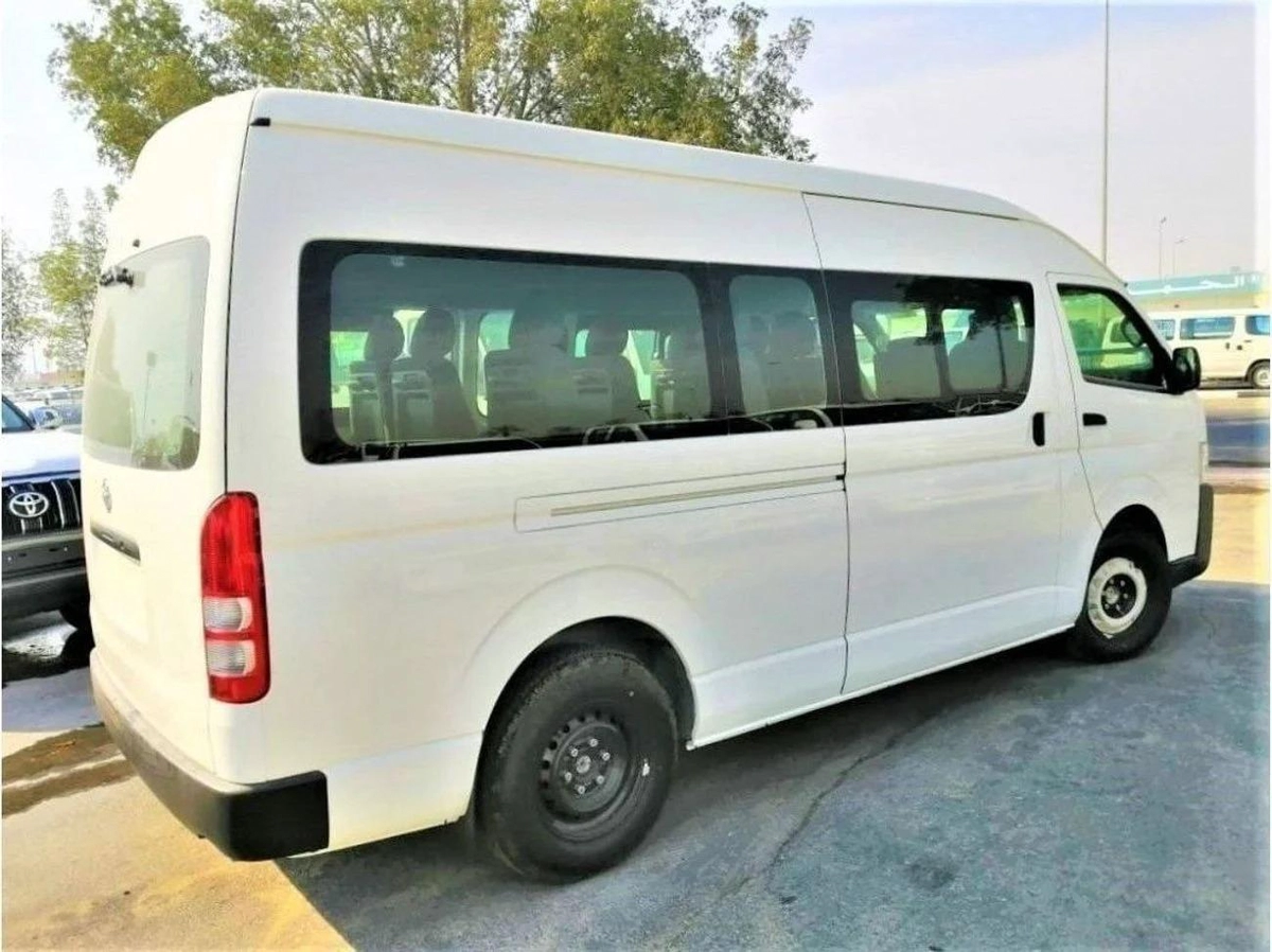 Toyota Hiace 2.5 engine // 2023 model-2-2
