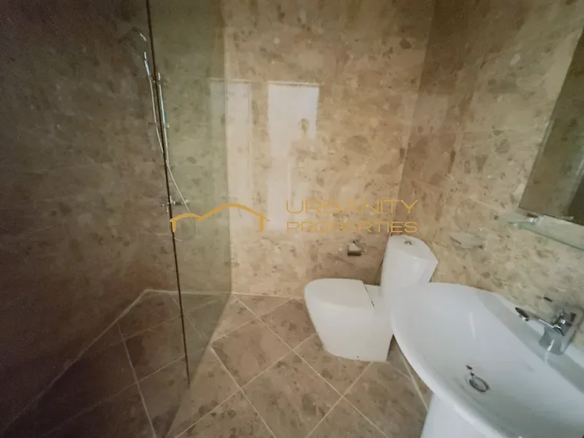 Prime Location | Vacant | Large Layout
