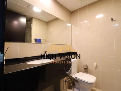 RAK Tower, Marina Square, Al Reem Island, Abu Dhabi-9