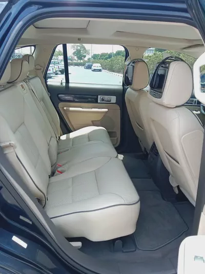 Lincoln MKX Ultimate - Full Option Full Service History GCC Specs-10