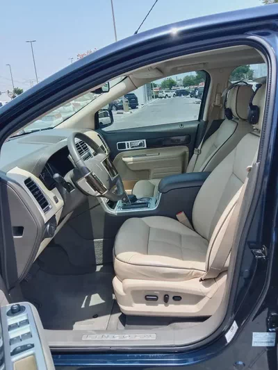 Lincoln MKX Ultimate - Full Option Full Service History GCC Specs-14