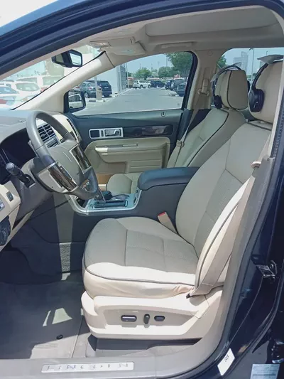 Lincoln MKX Ultimate - Full Option Full Service History GCC Specs-16