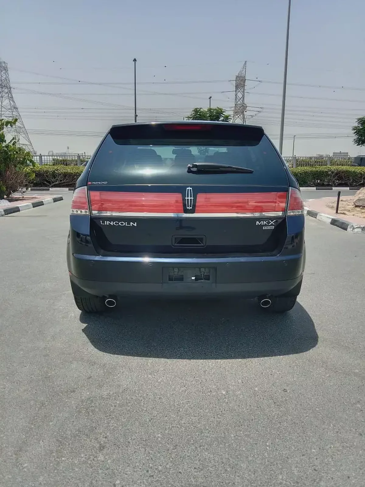 Lincoln MKX Ultimate - Full Option Full Service History GCC Specs-5-5