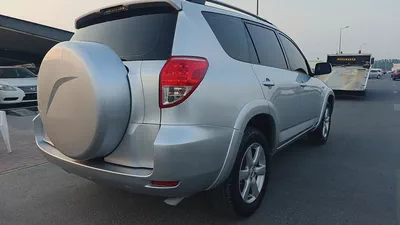 Toyota RAV4 GCC | Model 2008 | Well Maintained | Family SUV Looking for a dependable and fuel-effici-5
