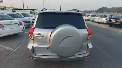 Toyota RAV4 GCC | Model 2008 | Well Maintained | Family SUV Looking for a dependable and fuel-effici-8
