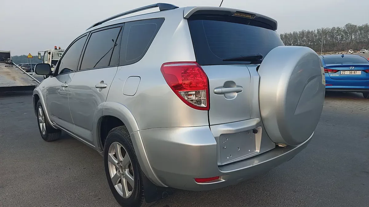 Toyota RAV4 GCC | Model 2008 | Well Maintained | Family SUV Looking for a dependable and fuel-effici-7-7