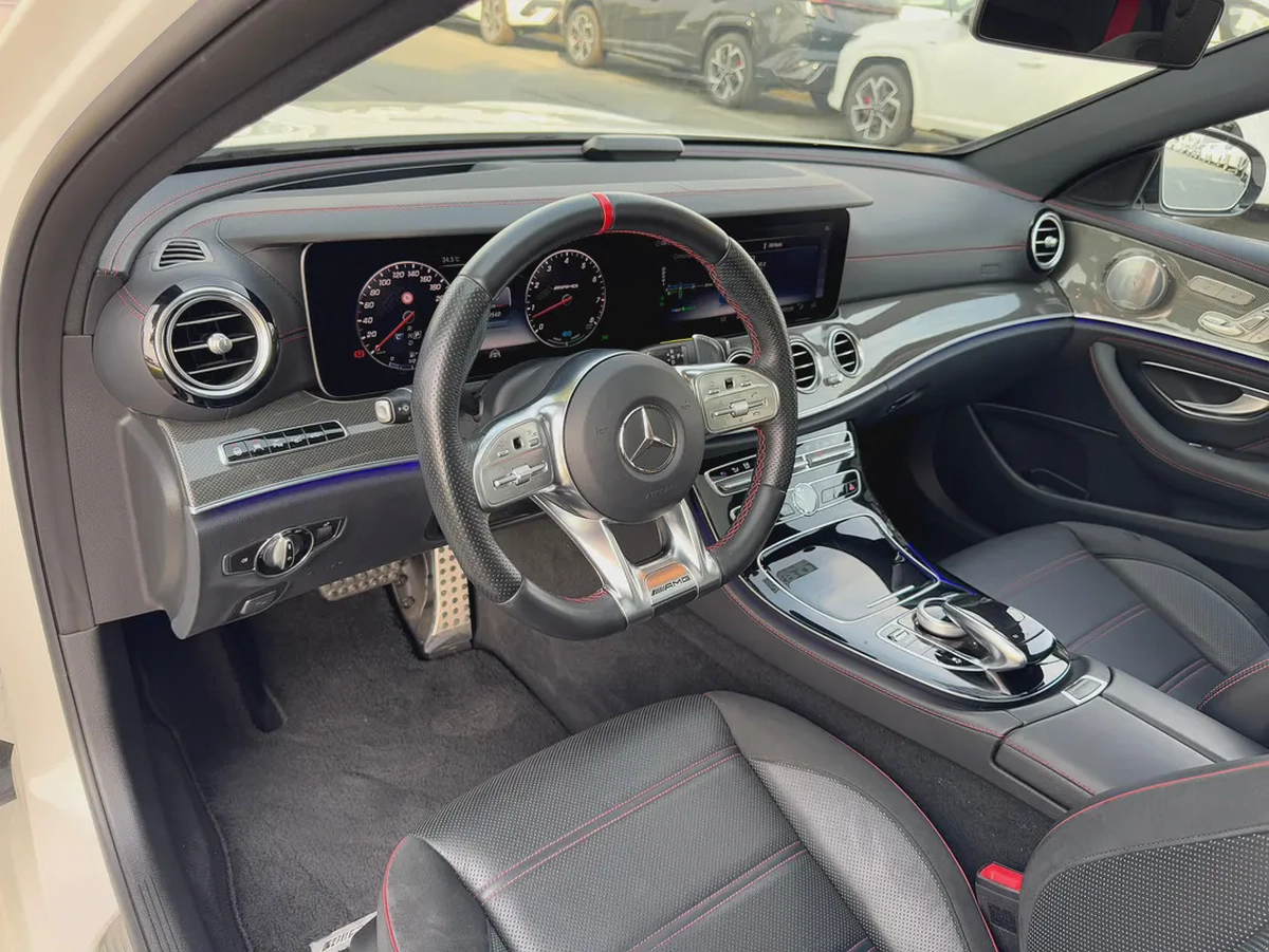 Mercedes-Benz E 53 AMG 2019 Auction Grade 4.5/A - Japanese Specs-6-6
