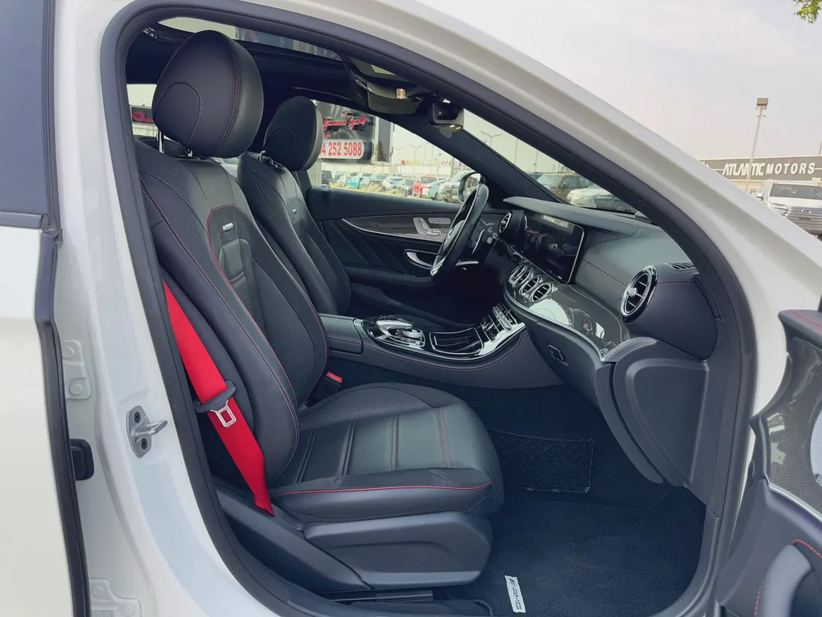 Mercedes-Benz E 53 AMG 2019 Auction Grade 4.5/A - Japanese Specs-13-13
