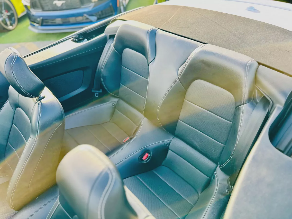 2023 Ford Mustang Ecoboost Convertible-9-9