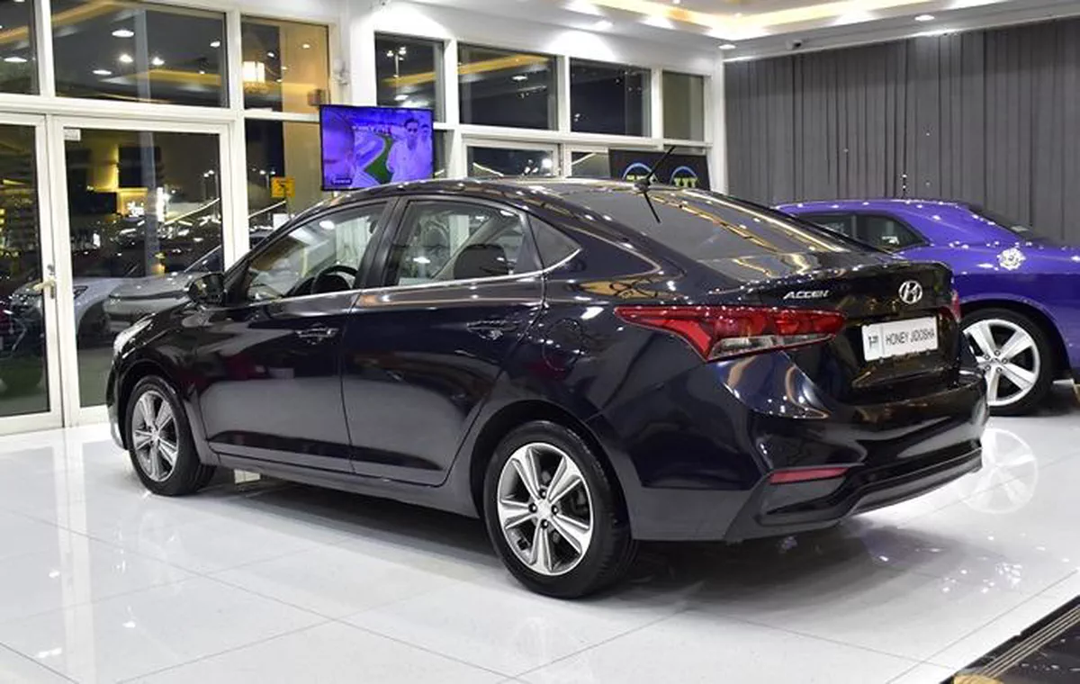 Hyundai Accent 1.6L ( 2020 Model ) in Blue Color GCC Specs-7-7