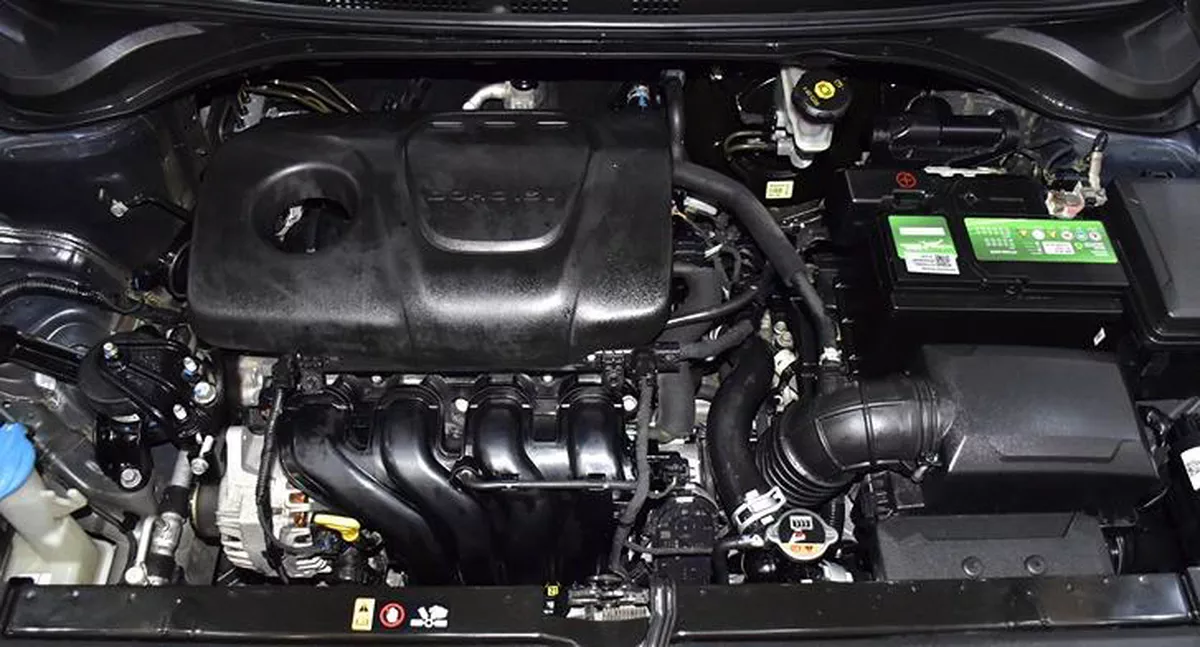 Hyundai Accent 1.6L ( 2020 Model ) in Blue Color GCC Specs-6-6