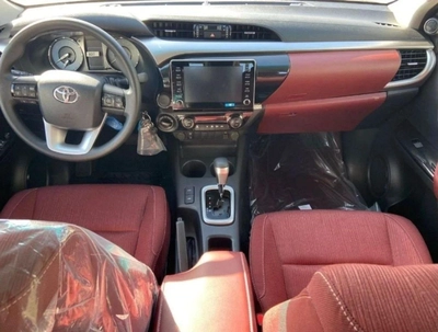 Toyota Hilux 2023 Toyota Hilux 2700cc Full Option Automatic With Rear Camera Zero KM-6