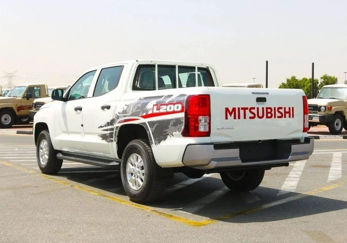 Mitsubishi L200 GLS Mitsubishi L200Triton GLX PTR MT  MY2025-5-0