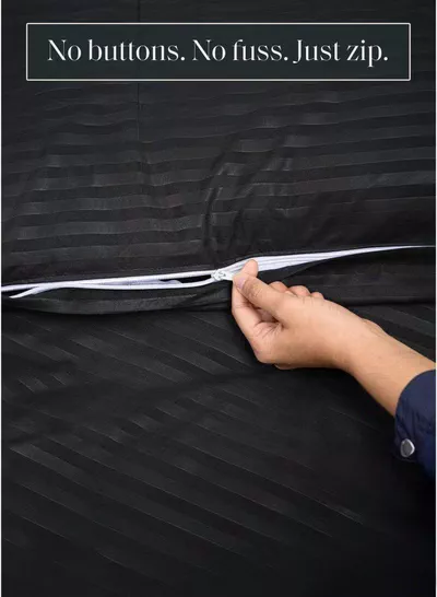 Premium Striped Duvet Set All Season – 6-Pieces Set Black | King Size 220x240 cm | Ultra-Soft, Wrinkle-Resistant & Made in Dubai | Includes Duvet Cover, Fitted Sheet (200x200 cm) & 4 Pillowcases (50x70 cm)-4