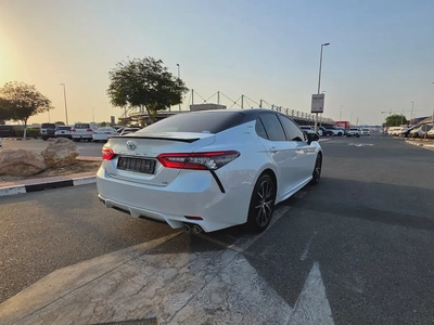 2024 Toyota Camry Sport | GCC Specs | Like New Condition-4