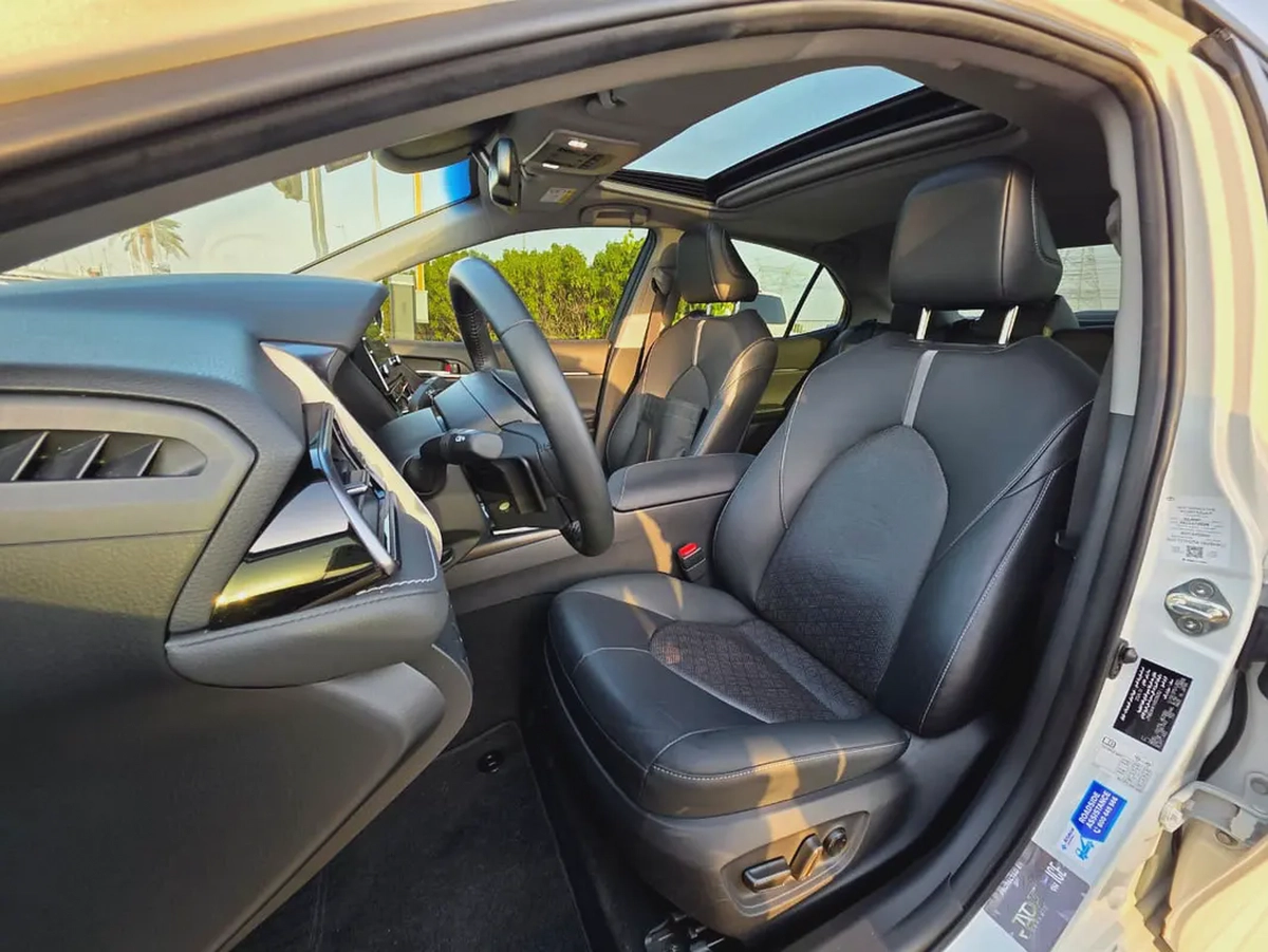 2024 Toyota Camry Sport | GCC Specs | Like New Condition-9-9