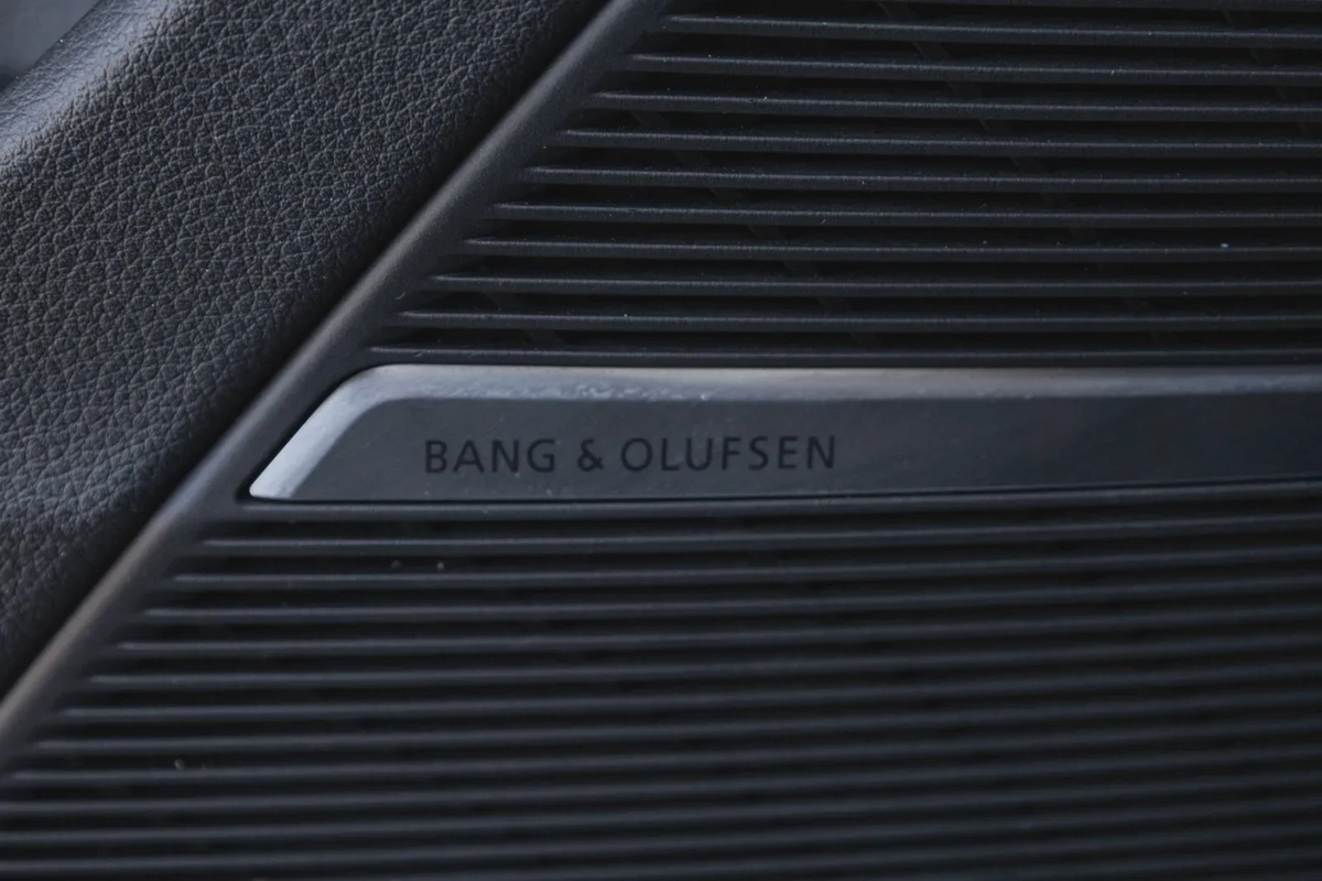 Audi Q8-4-4