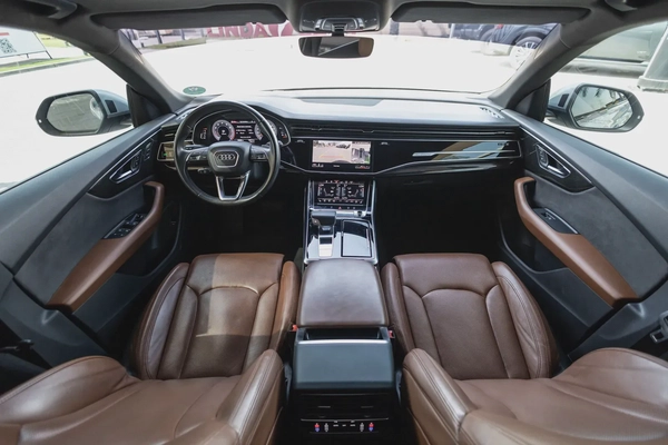 Audi Q8