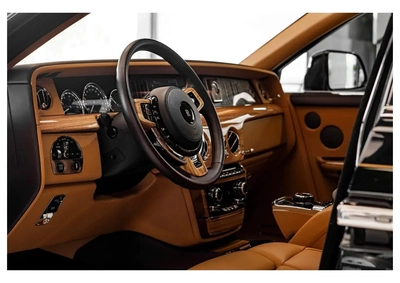 Rolls-Royce Phantom 2020 GCC Specs ll Special color-9