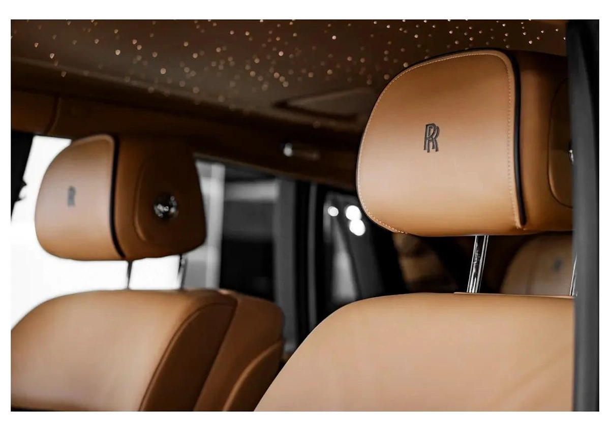 Rolls-Royce Phantom 2020 GCC Specs ll Special color-1-1