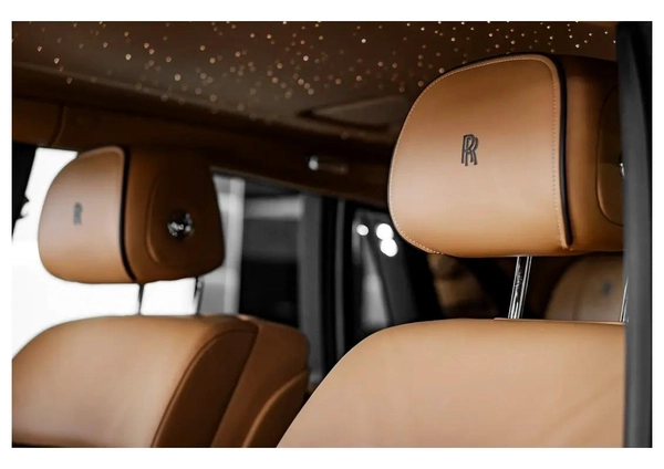 Rolls-Royce Phantom 2020 GCC Specs ll Special color