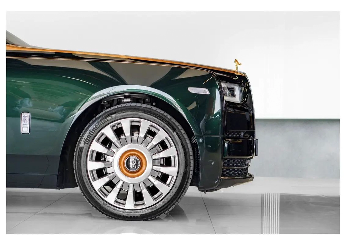 Rolls-Royce Phantom 2020 GCC Specs ll Special color-7-7