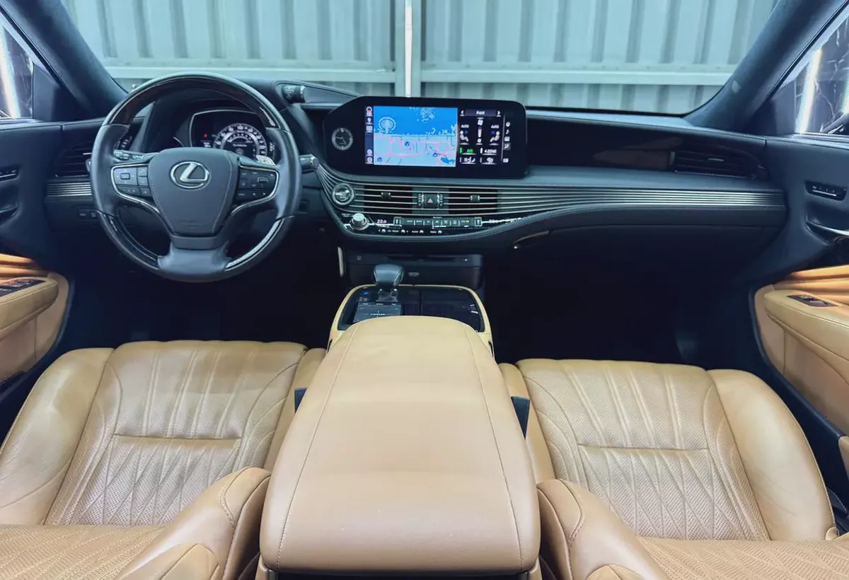 Lexus LS 500 2022 | Well Maintained | GCC Specs | GCC | Pristine Condition-15-15