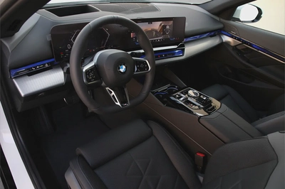 BMW 530I XDRIVE 2025 - WITH M-KIT - FULLY LOADED - BRAND NEW-6