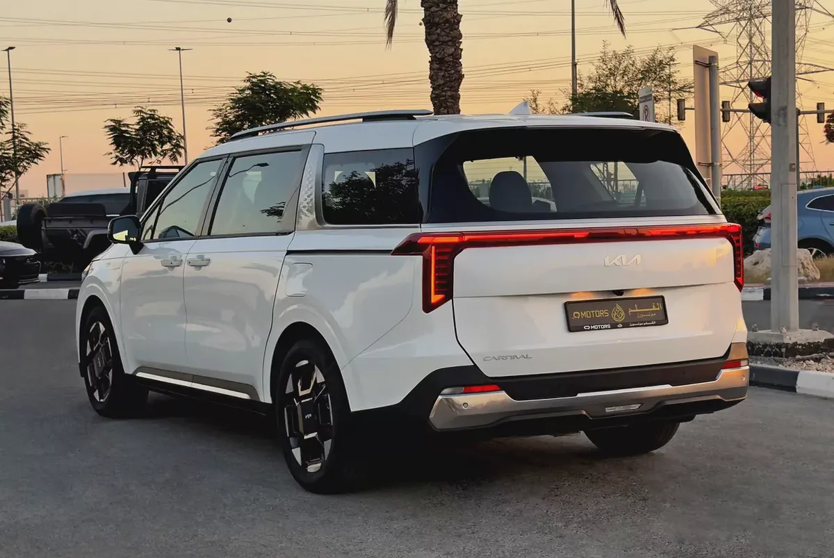 2025 Kia Carnival EX, Dealer Warranty and Service Package, GCC Specifications-4-4