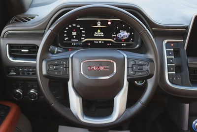 GMC Yukon XL SLT 2023 GCC Specs-17