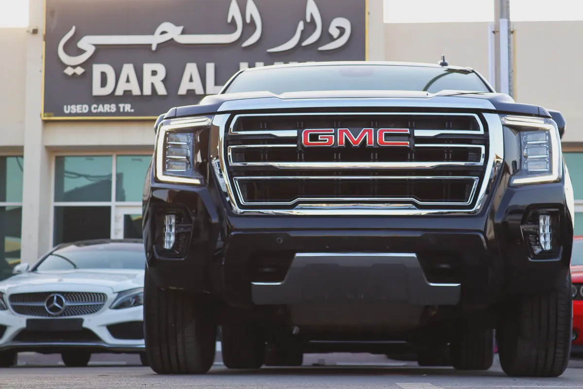GMC Yukon XL SLT 2023 GCC Specs-1-1