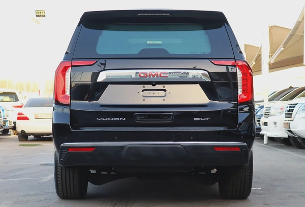 GMC Yukon XL SLT 2023 GCC Specs