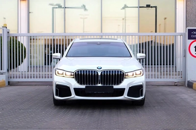 BMW 7-Series 730Li 2020 GCC Specs - Pristine Condition - Original Paint-15