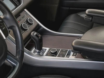 Pristine 2015 Land Rover Range Rover Sport HSE | GCC Specs | Low Mileage-13