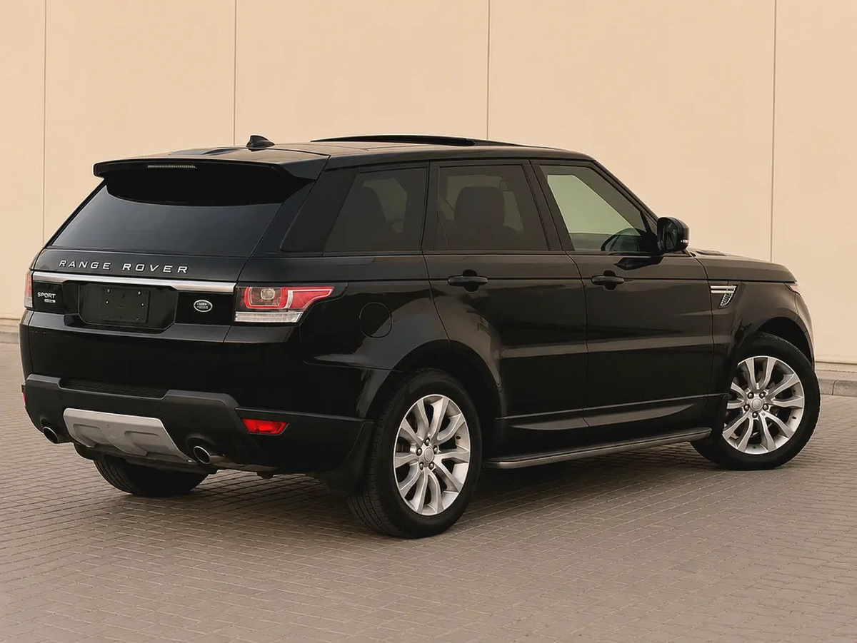 Pristine 2015 Land Rover Range Rover Sport HSE | GCC Specs | Low Mileage-6-6