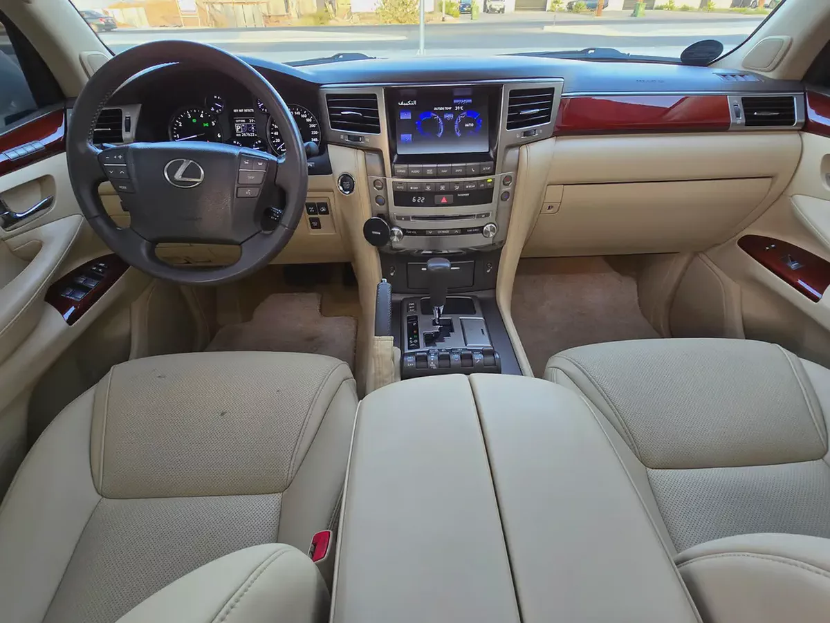 LX570 GCC-13-13