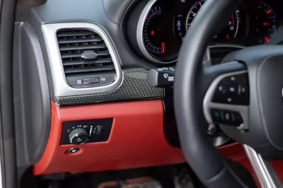 Jeep Grand Cherokee Trackhawk 6.2L-13
