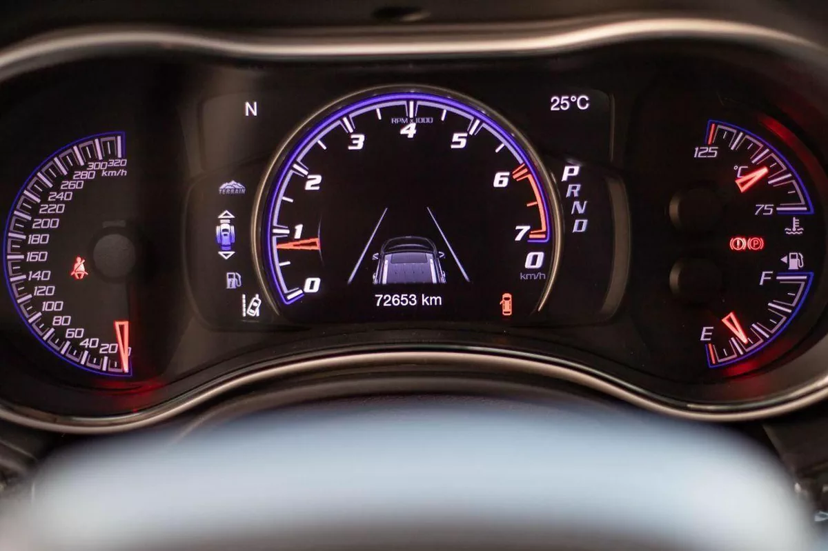 Jeep Grand Cherokee Trackhawk 6.2L-11-0
