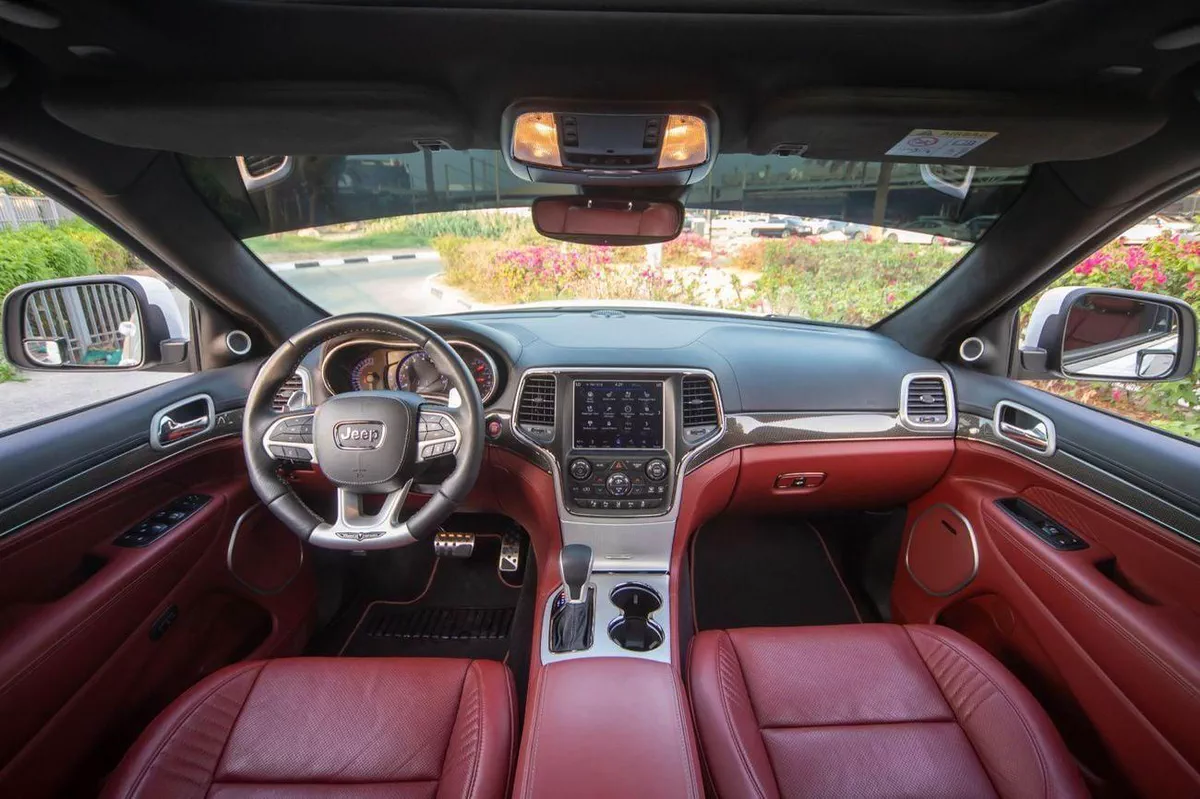 Jeep Grand Cherokee Trackhawk 6.2L-3-0