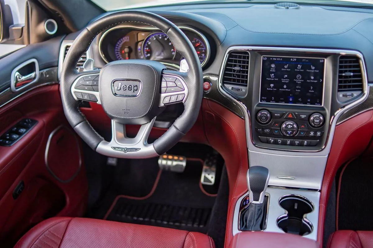 Jeep Grand Cherokee Trackhawk 6.2L-4-0