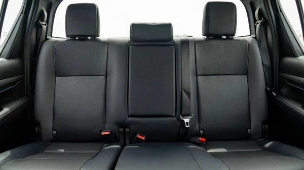 Toyota Hilux ADVENTURE 2.8L DIESEL 2024