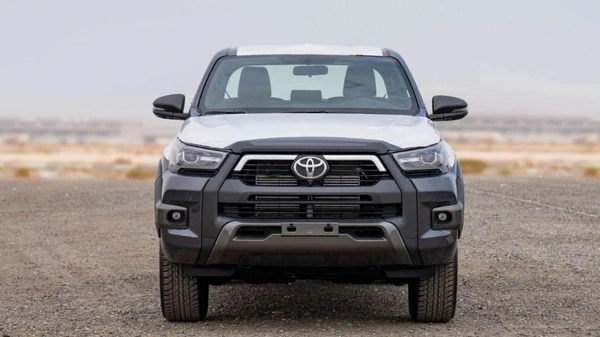 Toyota Hilux ADVENTURE 2.8L DIESEL 2024