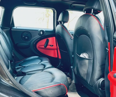 Mini Countryman S John copper Work gcc full option with services clean car-11