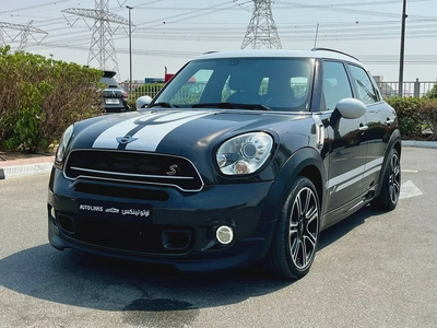Mini Countryman S John copper Work gcc full option with services clean car-3