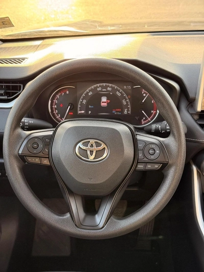 Toyota RAV4 XLE 2.5 L AWD Full Option 2025-18