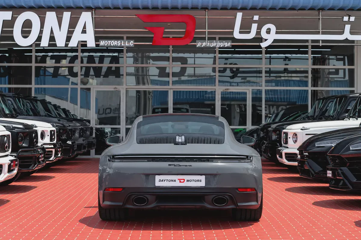 Porsche 911 Carrera 2025 | 400KM | UNDER WARRANTY-5-5