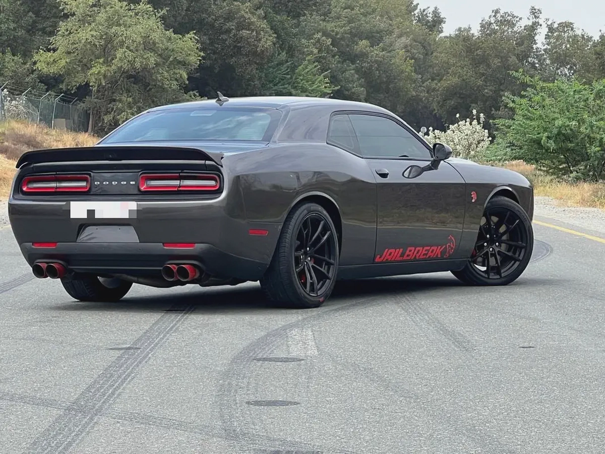 Dodge Challenger SRT Hellcat 2023 | American Specs | Pristine Condition-15-15