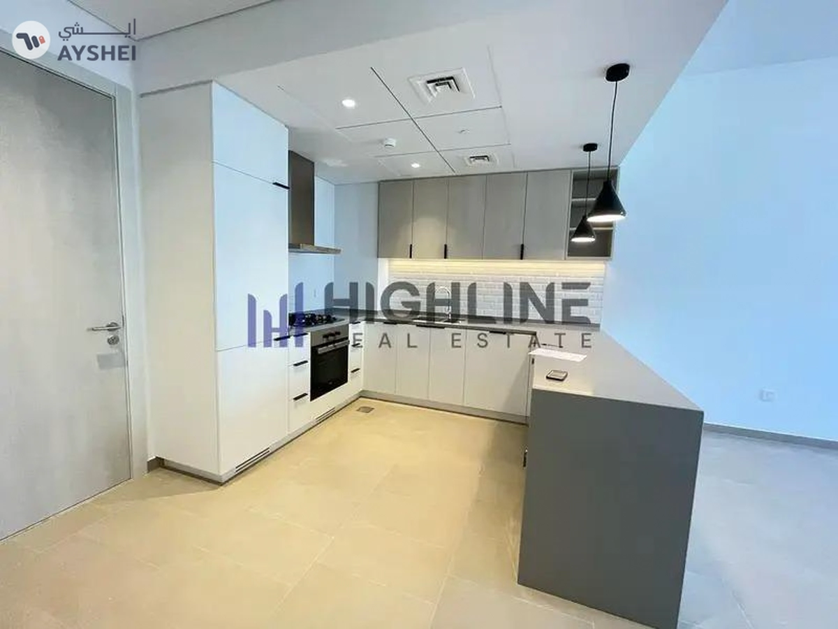 VACANT | BEST DEAL | SPACIOUS-4-4