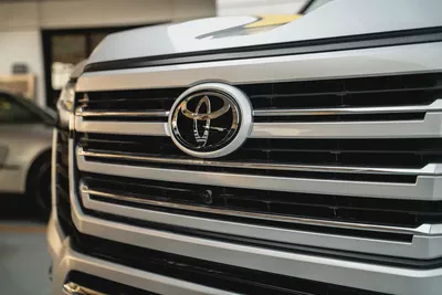 Toyota Land Cruiser VXR 3.5L Twin Turbo V6 GCC Brand New 2026-2